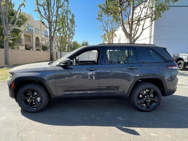 2025 Jeep Grand Cherokee GRAND CHEROKEE LIMITED 4X2
