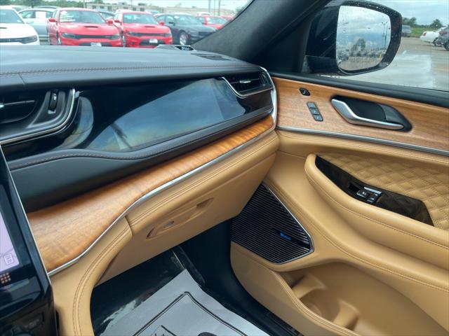 2023 Jeep Grand Cherokee L Summit Reserve 4x4