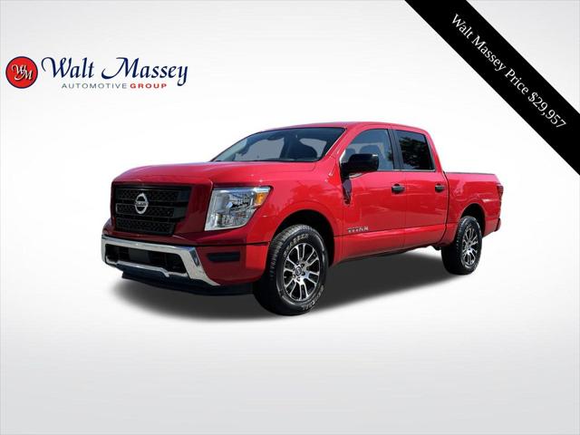 2022 Nissan TITAN Crew Cab SV 4x4