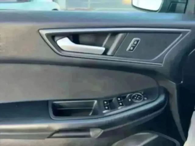 2017 Ford Edge SE