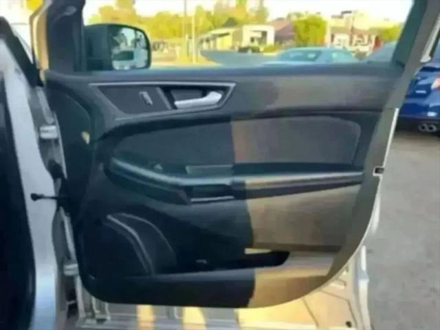 2017 Ford Edge SE