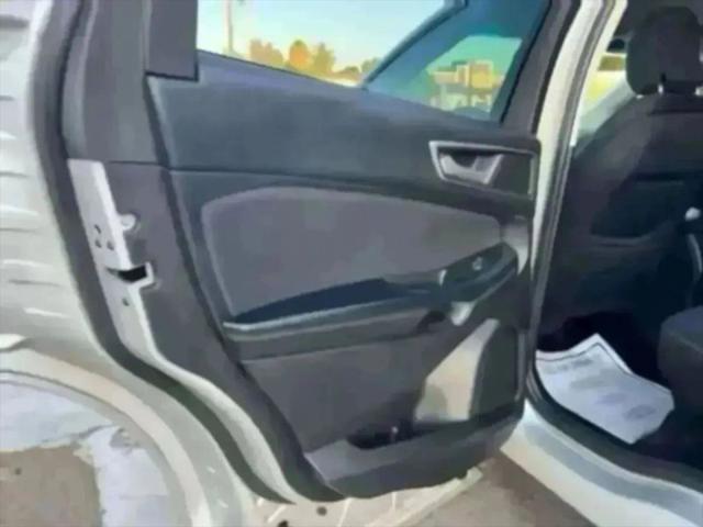 2017 Ford Edge SE