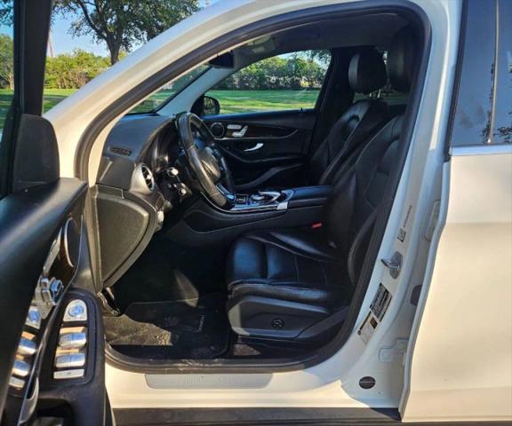 2016 Mercedes-Benz GLC GLC 300 Sport Utility 4D