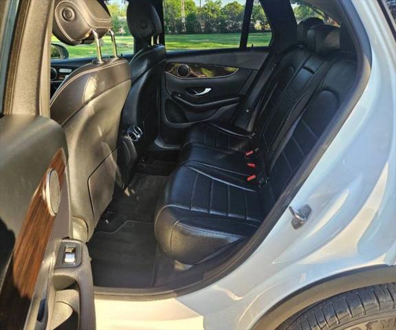 2016 Mercedes-Benz GLC GLC 300 Sport Utility 4D