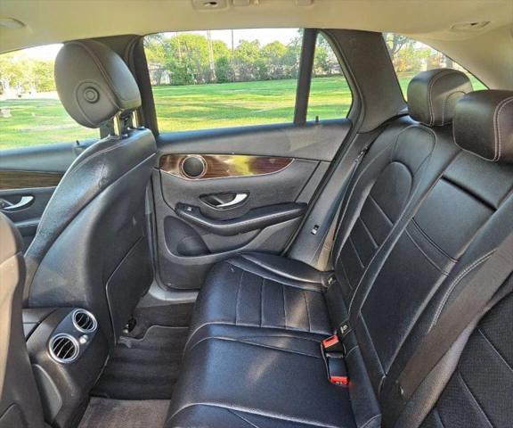 2016 Mercedes-Benz GLC GLC 300 Sport Utility 4D