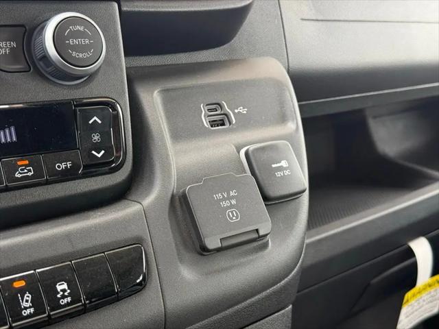 2024 Ram ProMaster Tradesman