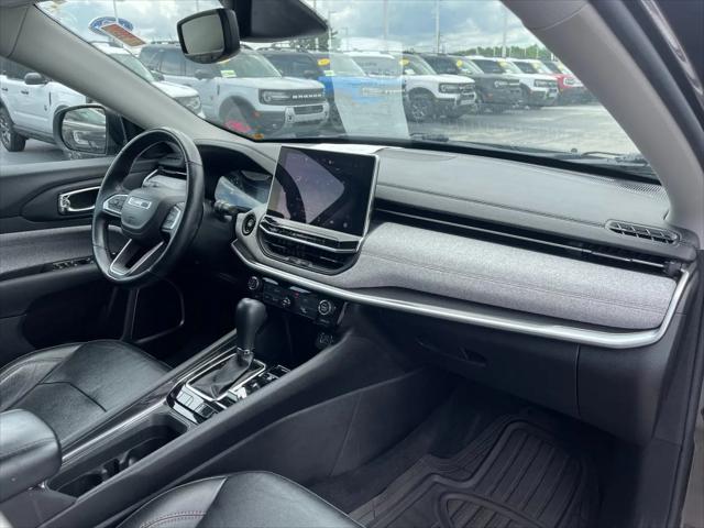 2022 Jeep Compass Latitude Lux 4x4