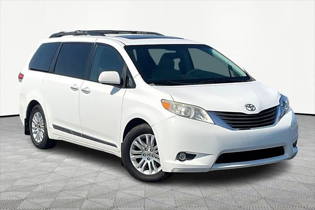 2011 Toyota Sienna XLE V6