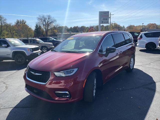 2025 Chrysler Pacifica PACIFICA SELECT