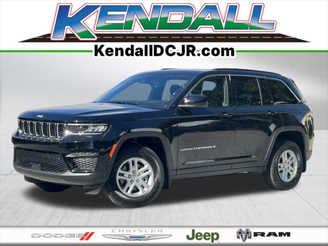 2025 Jeep Grand Cherokee GRAND CHEROKEE LAREDO 4X2