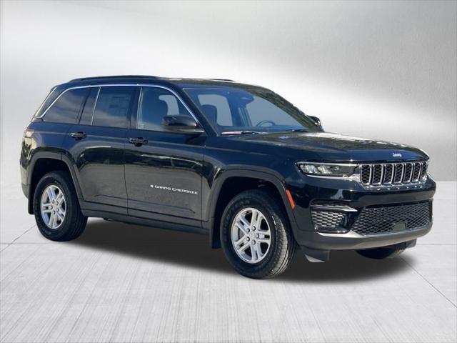 2025 Jeep Grand Cherokee GRAND CHEROKEE LAREDO 4X2