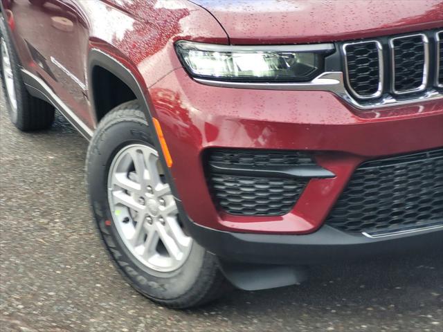 2025 Jeep Grand Cherokee GRAND CHEROKEE LAREDO 4X2
