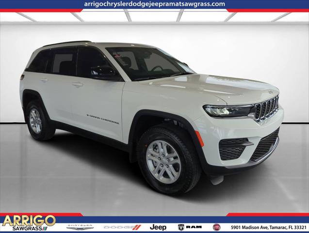 2025 Jeep Grand Cherokee GRAND CHEROKEE LAREDO 4X2