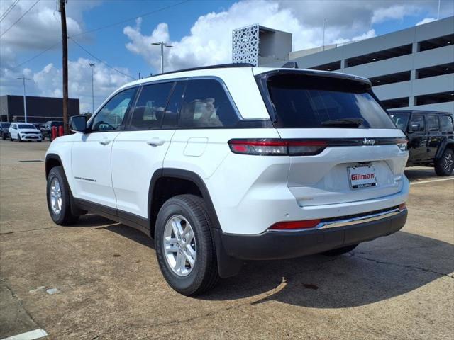 2025 Jeep Grand Cherokee GRAND CHEROKEE LAREDO 4X2