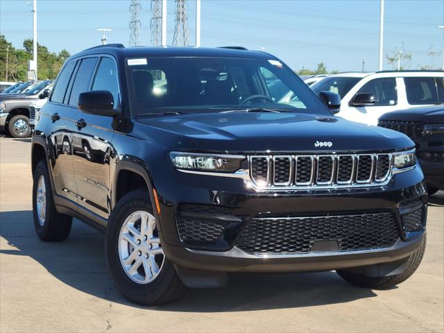 2025 Jeep Grand Cherokee GRAND CHEROKEE LAREDO 4X2