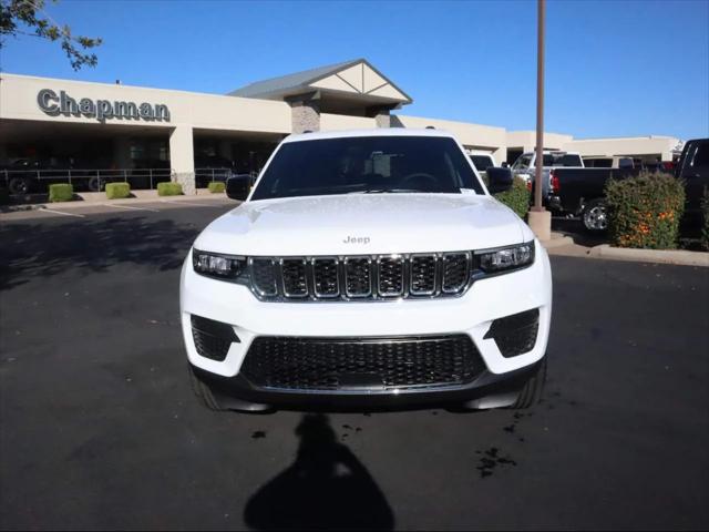 2025 Jeep Grand Cherokee GRAND CHEROKEE LAREDO 4X4 2025 Jeep Grand Cherokee GRAND CHEROKEE LAREDO 4X4