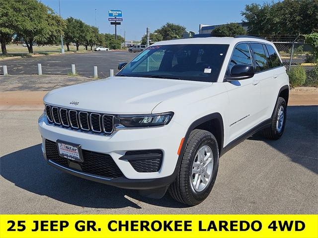 2025 Jeep Grand Cherokee GRAND CHEROKEE LAREDO 4X4