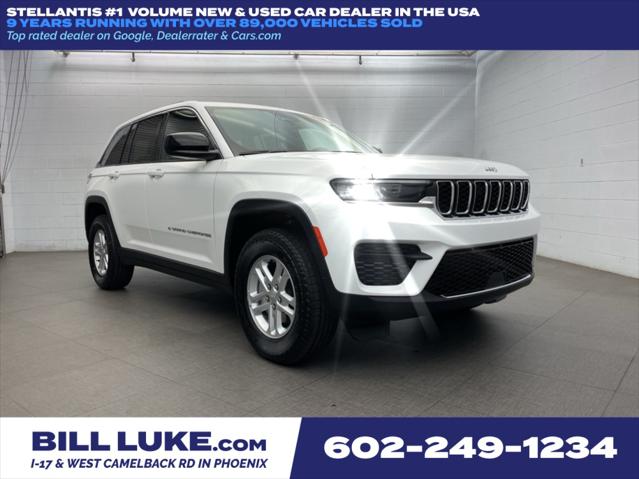 2025 Jeep Grand Cherokee GRAND CHEROKEE LAREDO 4X2
