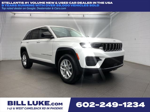 2025 Jeep Grand Cherokee GRAND CHEROKEE LAREDO X 4X4