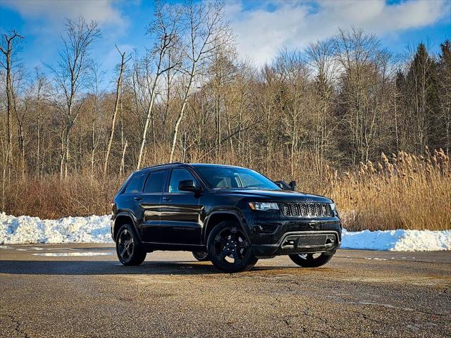 2018 Jeep Grand Cherokee Upland 4x4 2018 Jeep Grand Cherokee Upland 4x4