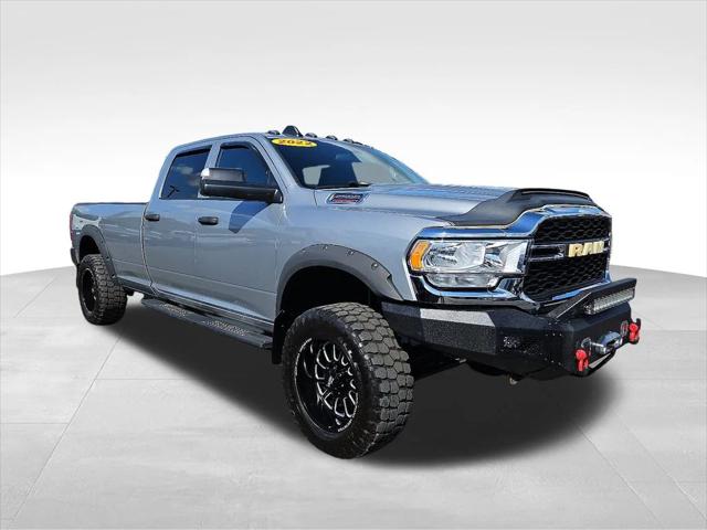 2022 RAM 2500 Tradesman Crew Cab 4x4 8 Box