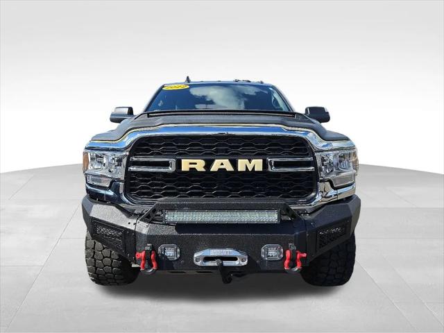 2022 RAM 2500 Tradesman Crew Cab 4x4 8 Box