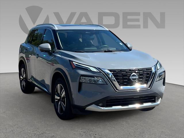 2022 Nissan Rogue Platinum FWD