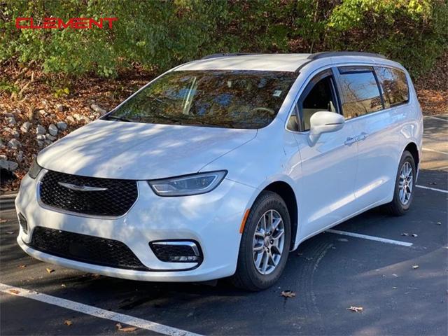 2022 Chrysler Pacifica Touring