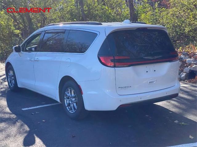 2022 Chrysler Pacifica Touring