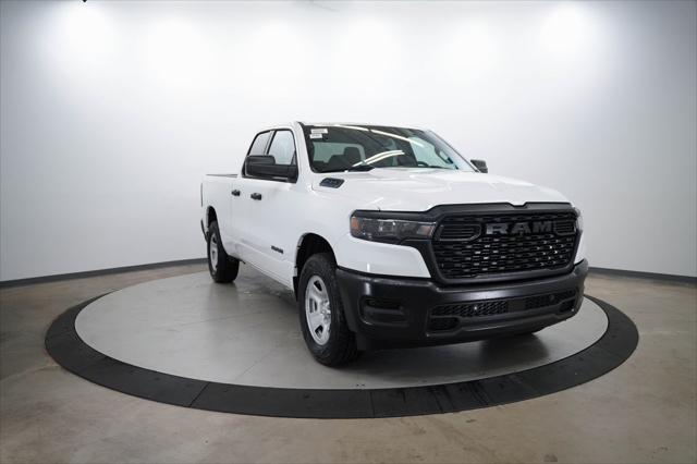 2025 RAM Ram 1500 RAM 1500 TRADESMAN QUAD CAB 4X2 64 BOX