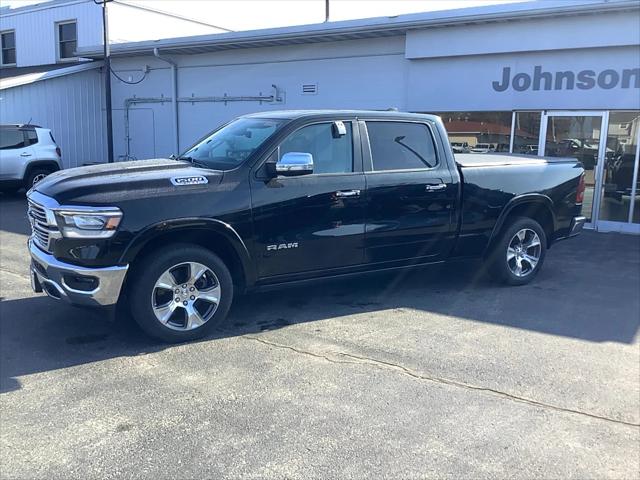 2019 RAM 1500 Laramie Crew Cab 4x4 64 Box