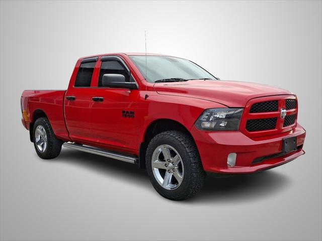 2017 RAM 1500 Express Quad Cab 4x4 64 Box