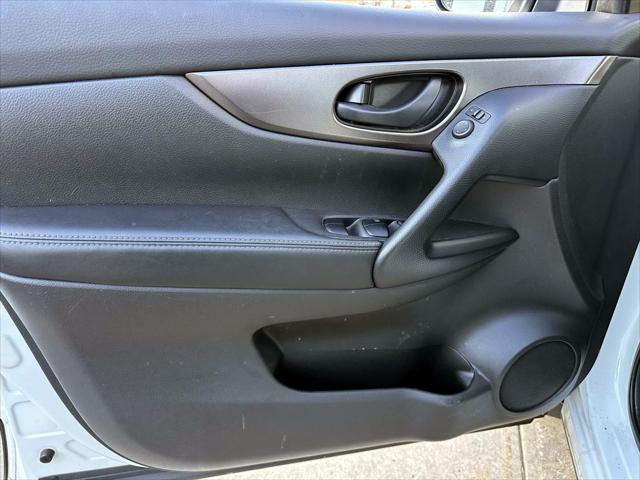 2021 Nissan Rogue Sport S AWD Xtronic CVT [15]