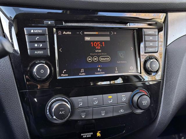 2021 Nissan Rogue Sport S AWD Xtronic CVT [19]