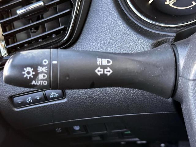 2021 Nissan Rogue Sport S AWD Xtronic CVT [25]