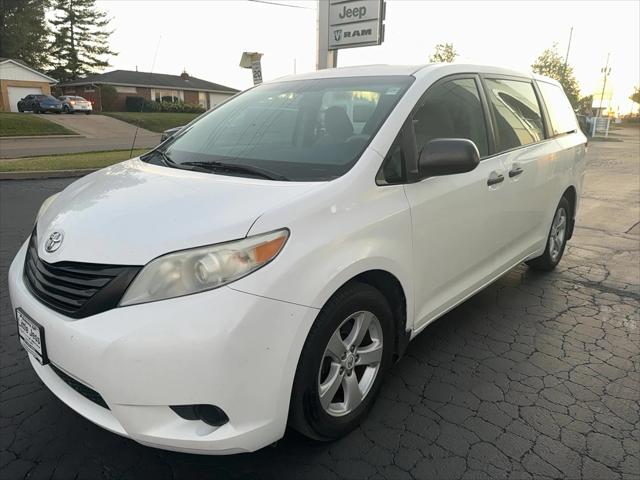 2011 Toyota Sienna LE