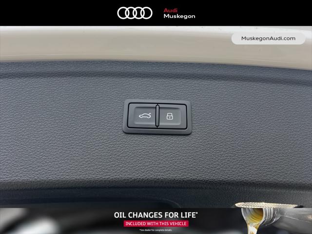 2024 Audi Q5 Premium 55 TFSI e S line quattro S tronic
