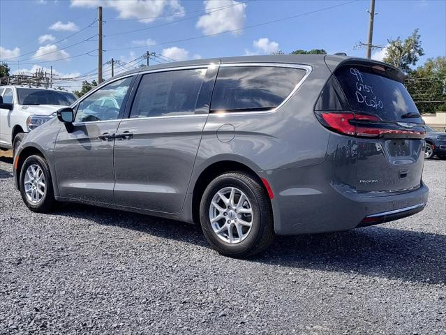 2025 Chrysler Pacifica PACIFICA SELECT