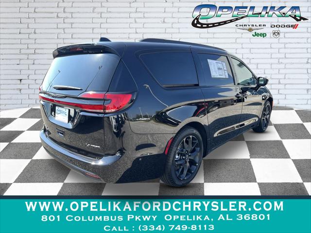 2025 Chrysler Pacifica PACIFICA LIMITED