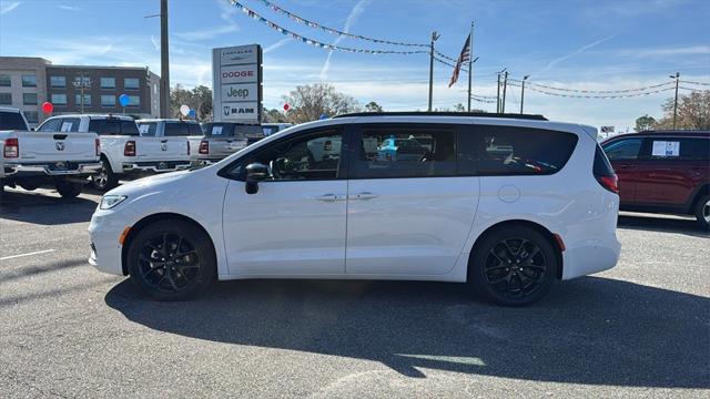 2025 Chrysler Pacifica PACIFICA LIMITED