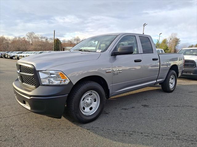 2024 RAM Ram 1500 Classic RAM 1500 CLASSIC TRADESMAN QUAD CAB 4X2 64 BOX