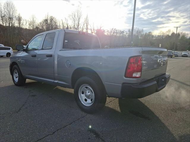 2024 RAM Ram 1500 Classic RAM 1500 CLASSIC TRADESMAN QUAD CAB 4X2 64 BOX