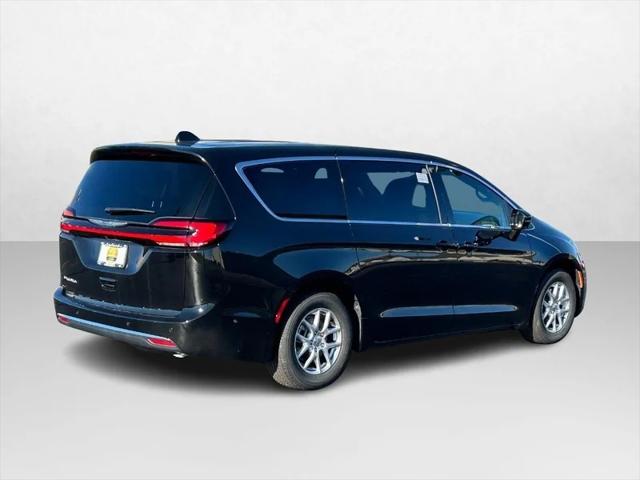 2025 Chrysler Pacifica PACIFICA SELECT