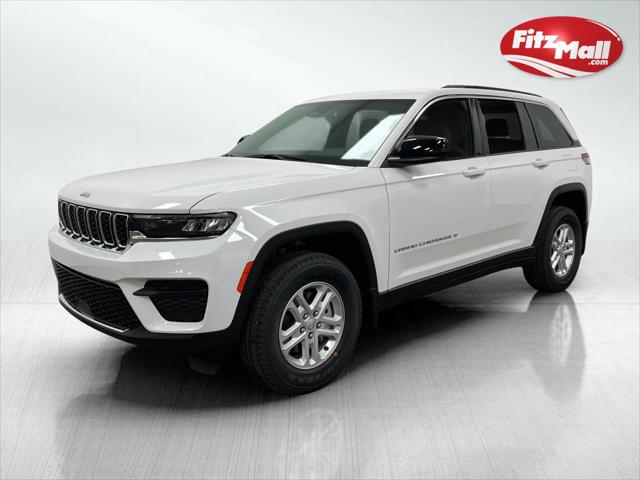 2025 Jeep Grand Cherokee GRAND CHEROKEE LAREDO 4X2