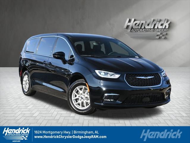 2025 Chrysler Pacifica PACIFICA SELECT