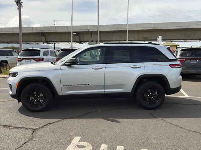2025 Jeep Grand Cherokee GRAND CHEROKEE ALTITUDE 4X4