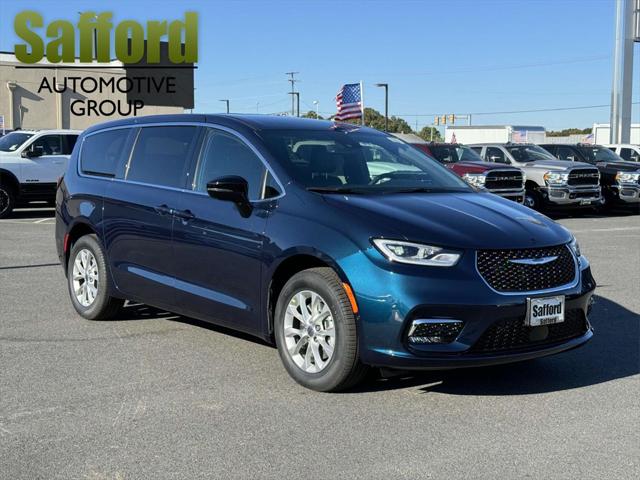 2025 Chrysler Pacifica PACIFICA SELECT AWD