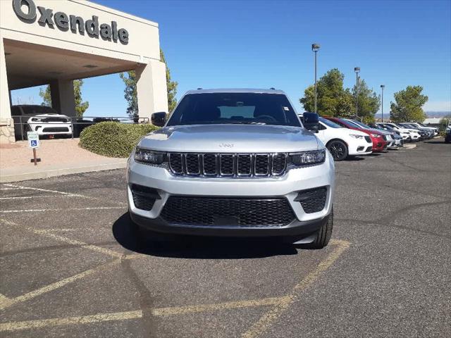 2025 Jeep Grand Cherokee GRAND CHEROKEE LAREDO 4X4 2025 Jeep Grand Cherokee GRAND CHEROKEE LAREDO 4X4