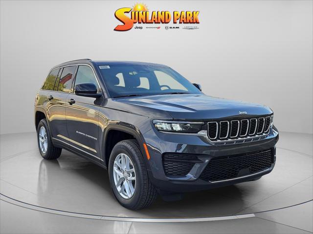 2025 Jeep Grand Cherokee GRAND CHEROKEE LAREDO X 4X2