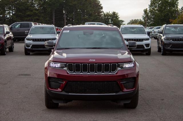 2025 Jeep Grand Cherokee GRAND CHEROKEE LAREDO X 4X2